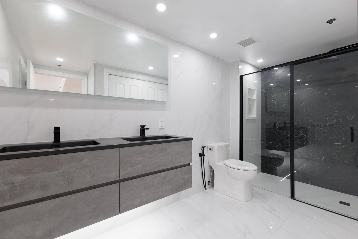 Salle de bains - 301-301 - 6800 Boul. Henri-Bourassa O., Montréal (Saint-Laurent), QC - Indoor Photo Showing Bathroom