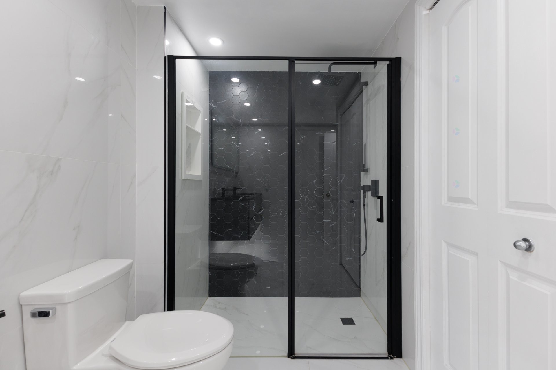 Bathroom - 301-6800 Boul. Henri-Bourassa O., Montréal (Saint-Laurent), QC - Indoor Photo Showing Bathroom