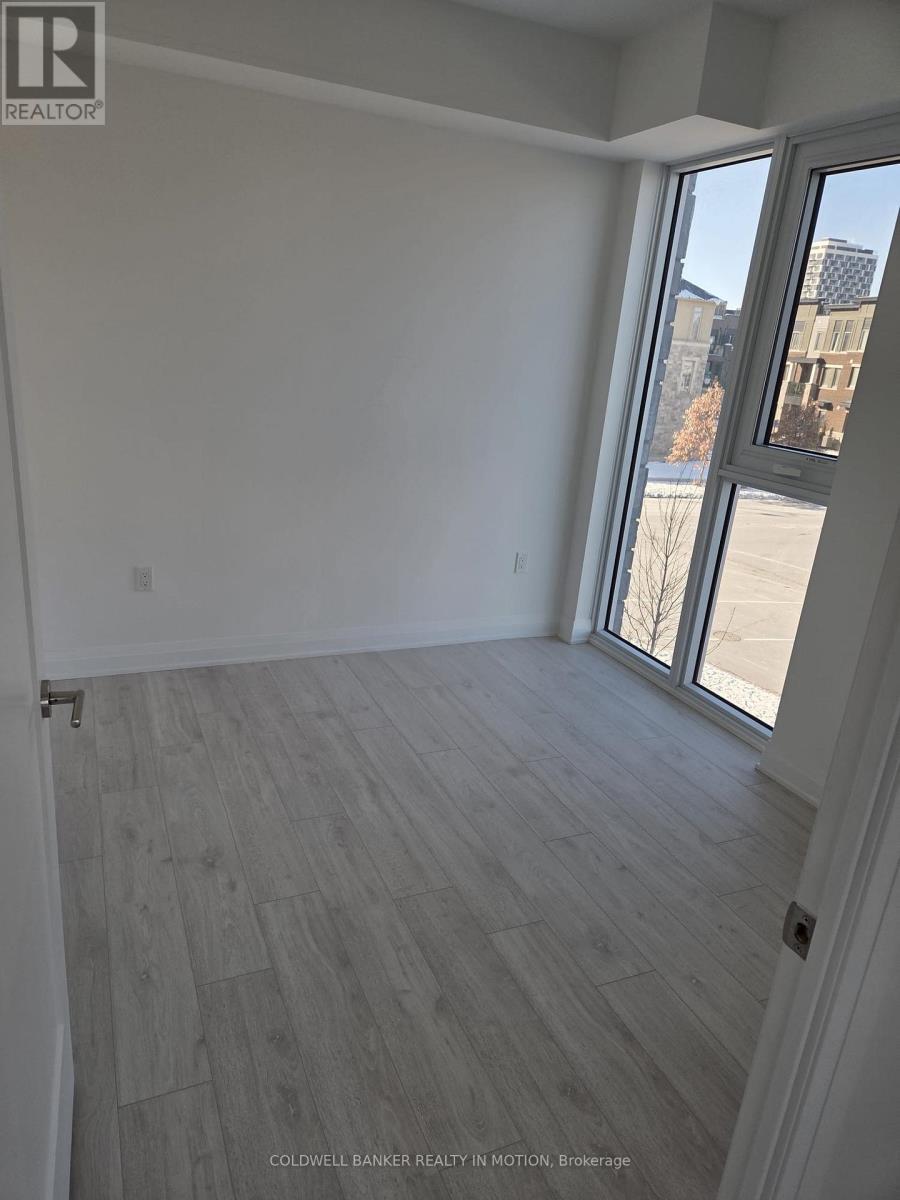 21 - 412 Silver Maple Road, Oakville, ON - Indoor Photo Showing Other Room