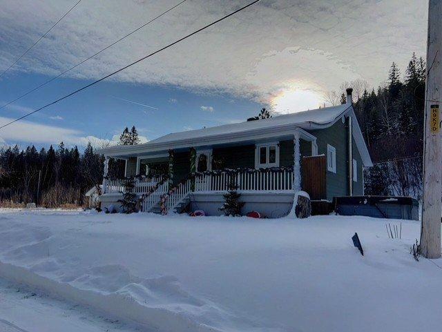 Façade - 27 Ch. Haley, Matapédia, QC - Outdoor With Deck Patio Veranda