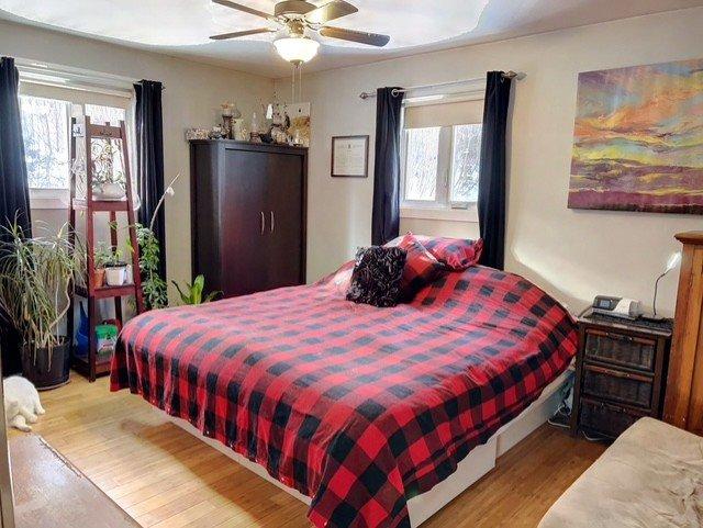 Salon - 27 Ch. Haley, Matapédia, QC - Indoor Photo Showing Living Room