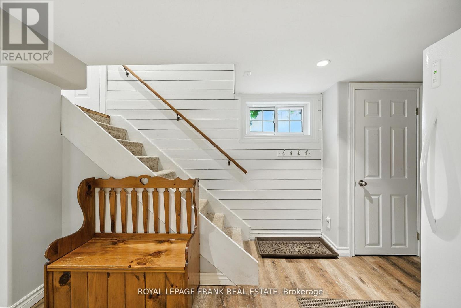 402 Eldon Road, Kawartha Lakes (Little Britain), ON - Indoor Photo Showing Other Room