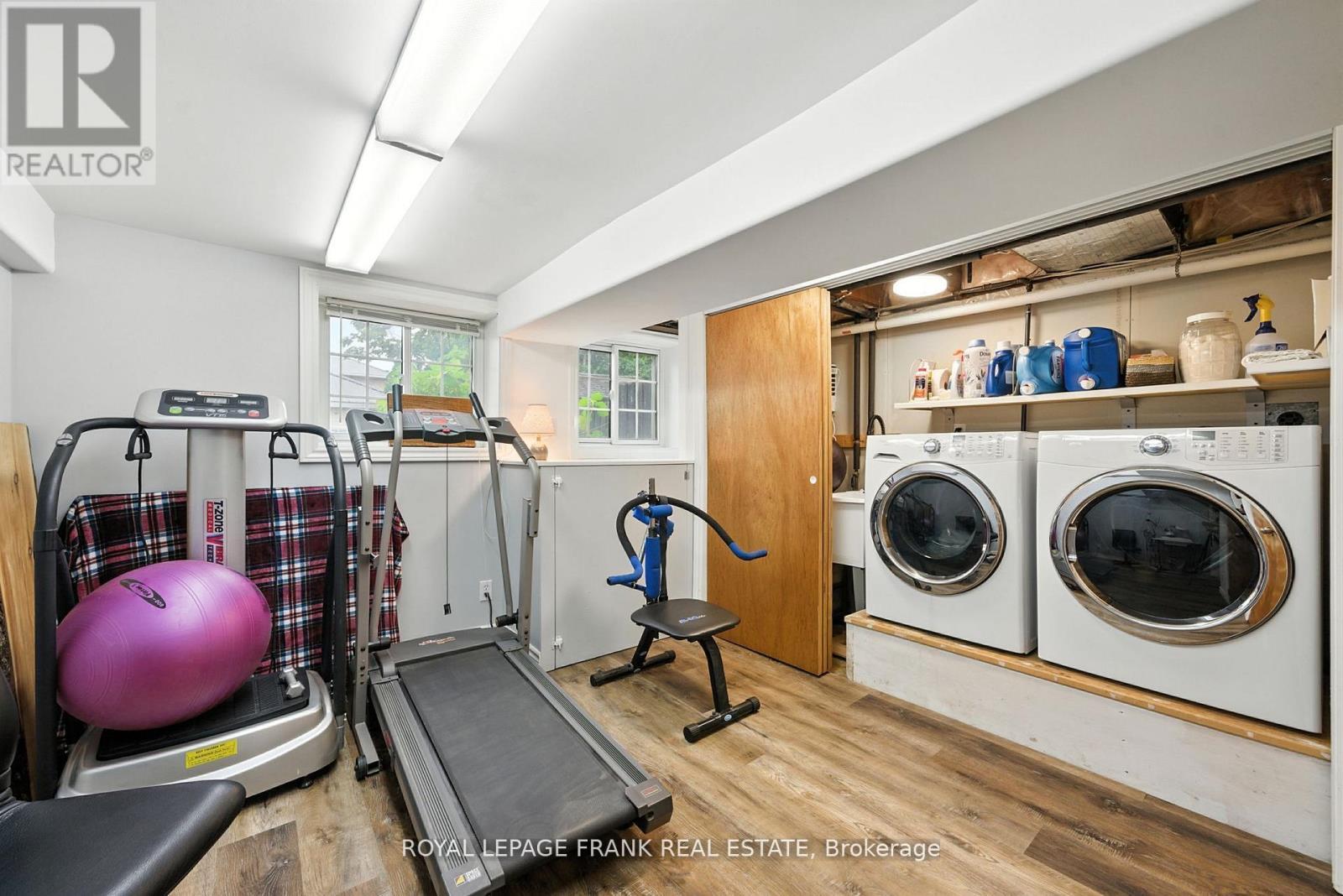 402 Eldon Road, Kawartha Lakes (Little Britain), ON - Indoor Photo Showing Laundry Room