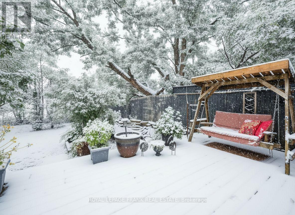 402 Eldon Road, Kawartha Lakes (Little Britain), ON - Outdoor