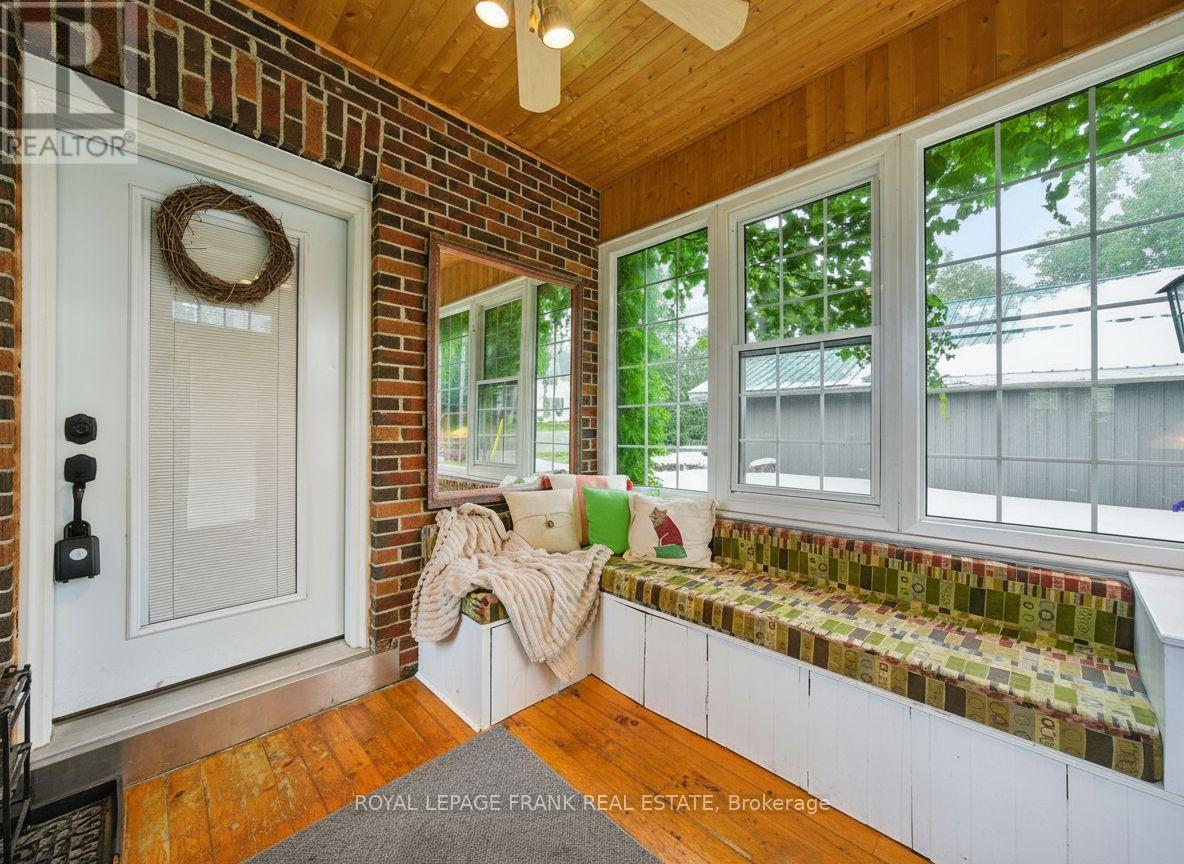 402 Eldon Road, Kawartha Lakes (Little Britain), ON - Outdoor With Exterior