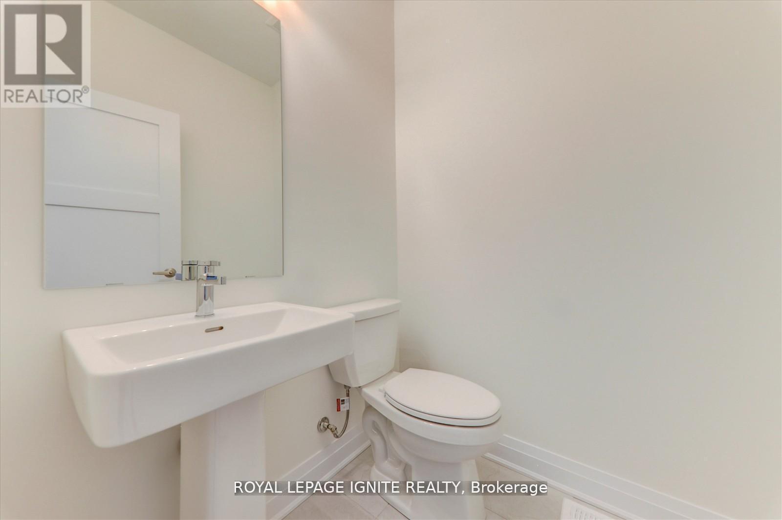519 Hudson Crescent, Midland, ON - Indoor Photo Showing Bathroom