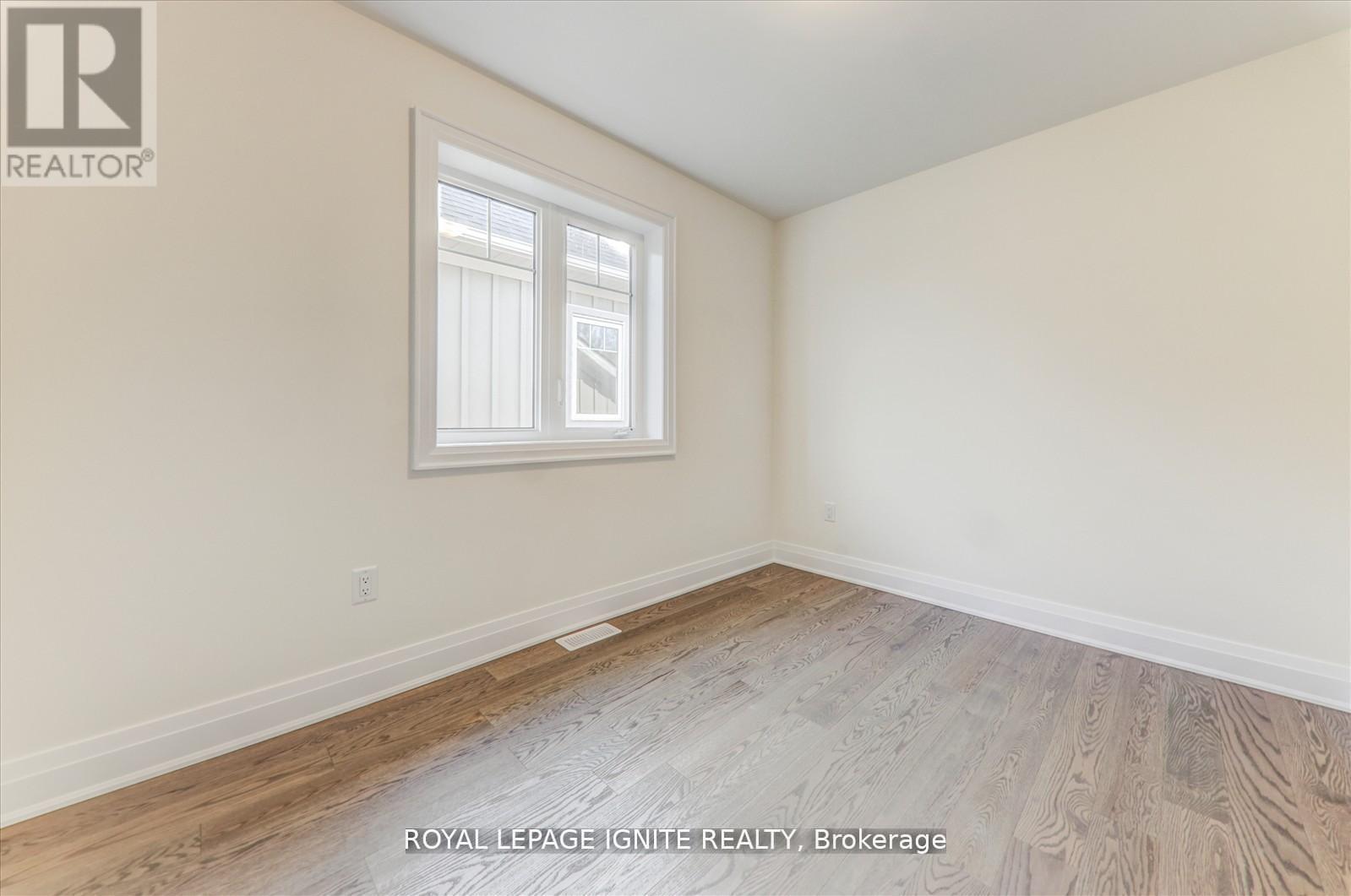 519 Hudson Crescent, Midland, ON - Indoor Photo Showing Other Room