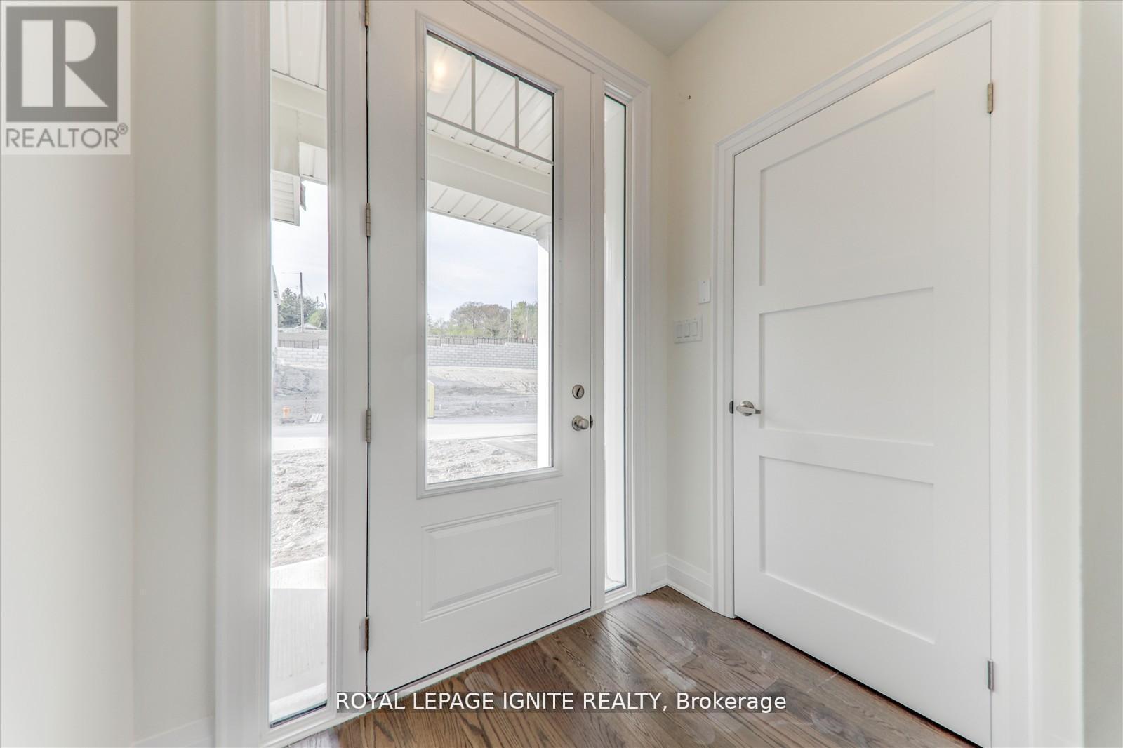 519 Hudson Crescent, Midland, ON - Indoor Photo Showing Other Room