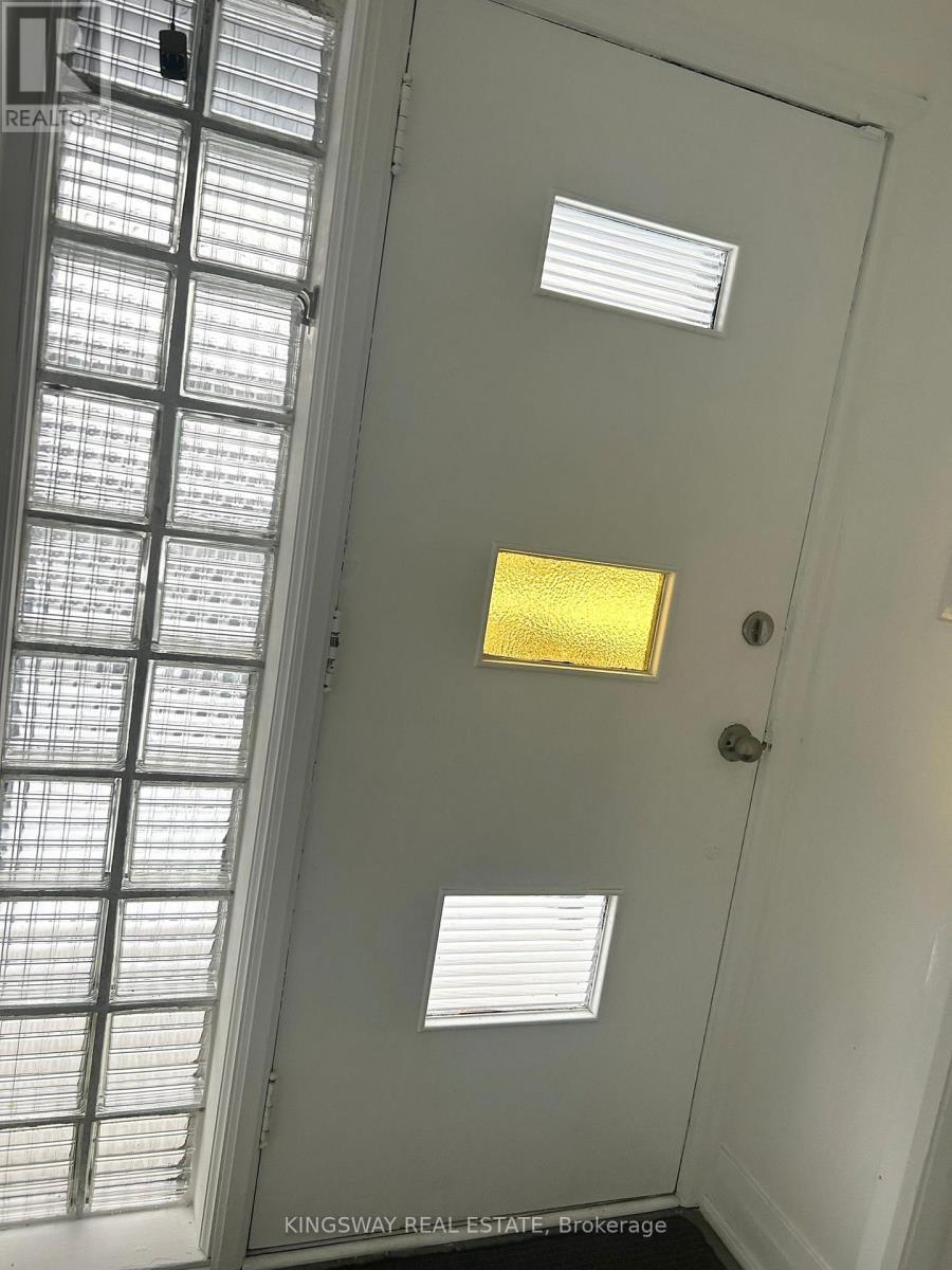 Foyer - Main - 4229 Bloor Street W, Toronto, ON - Indoor Photo Showing Other Room