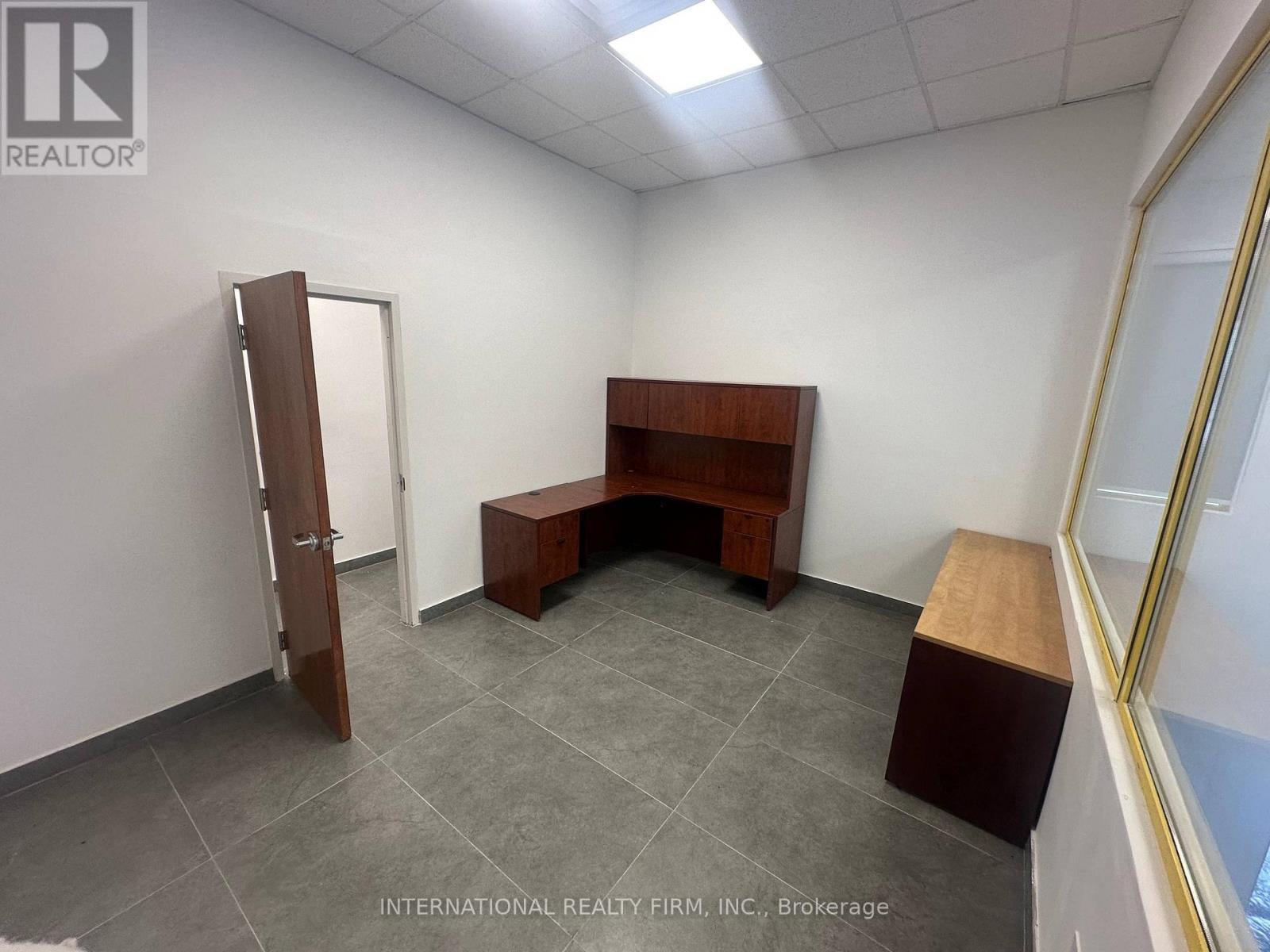 525 Beards Lane, Brantford, ON