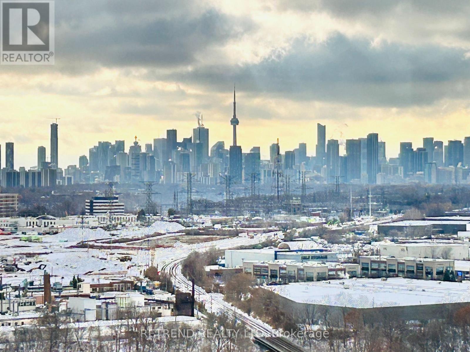 1914 - 1 Quarrington Lane, Toronto, ON - Outdoor With View
