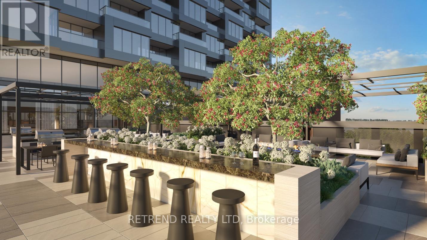 1914 - 1 Quarrington Lane, Toronto, ON - Outdoor