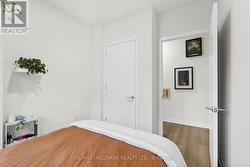 Fits Queen Size Bed -