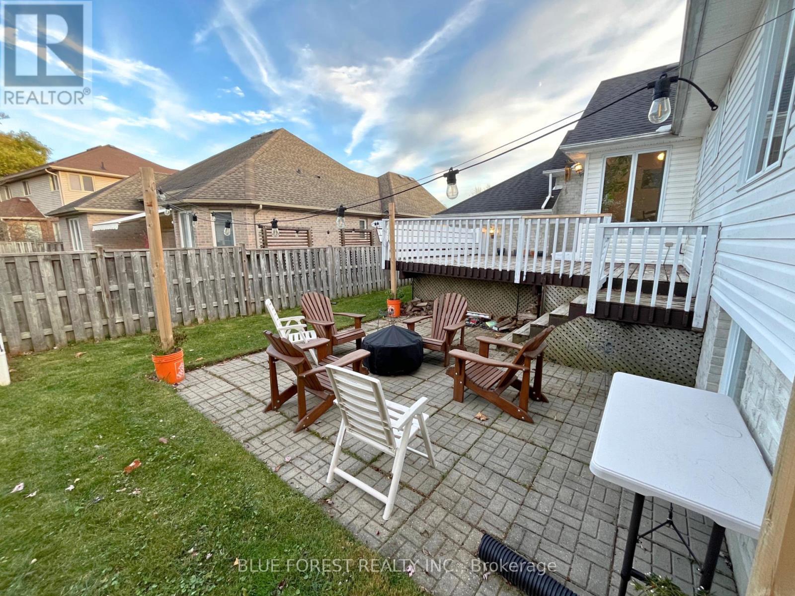 531 Ambleside Drive, London North (North A), ON - Outdoor With Deck Patio Veranda With Exterior