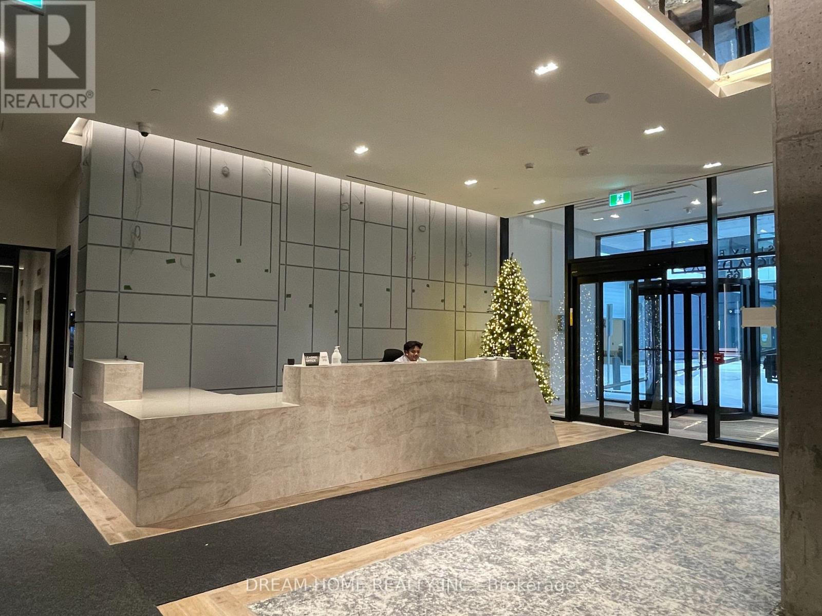 1502 - 65 Broadway Avenue, Toronto, ON - Indoor Photo Showing Other Room