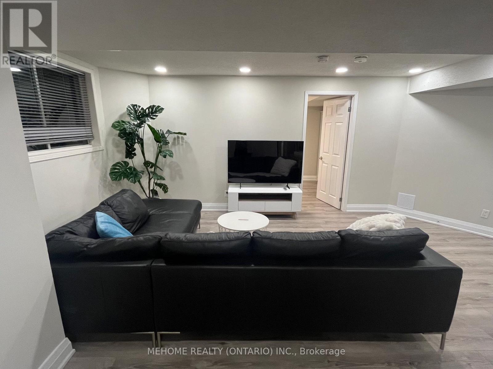 73 Janesville Road, Vaughan, ON - Indoor