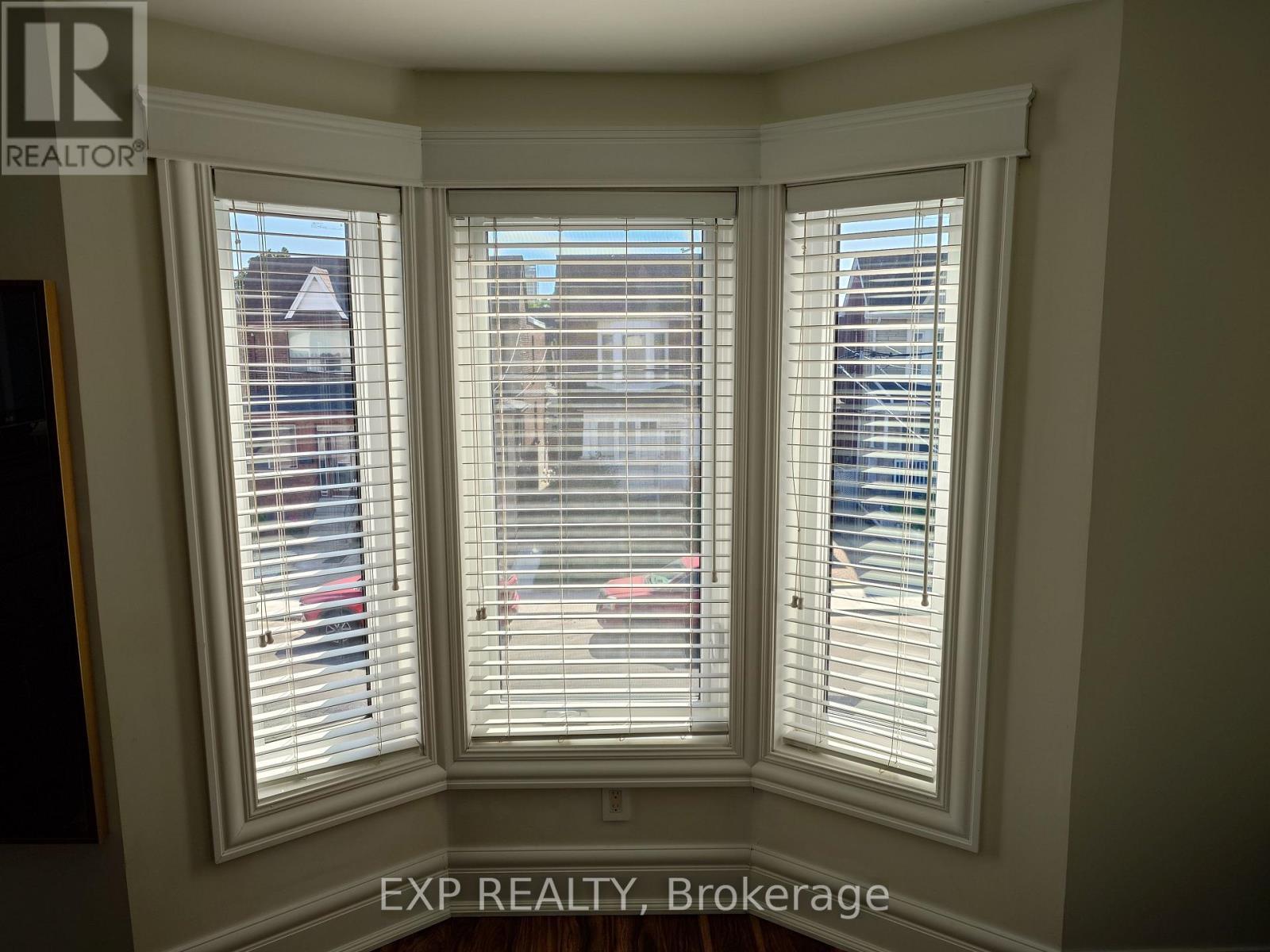 36 Talbot Street, Toronto, ON - Indoor Photo Showing Other Room