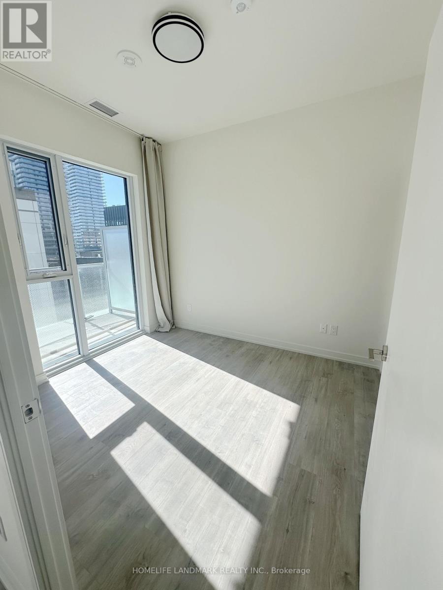 811 - 425 Front Street E, Toronto, ON - Indoor Photo Showing Other Room