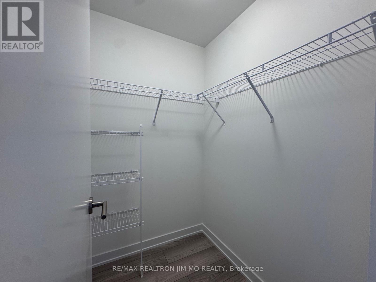 1208 - 5858 Yonge Street, Toronto, ON