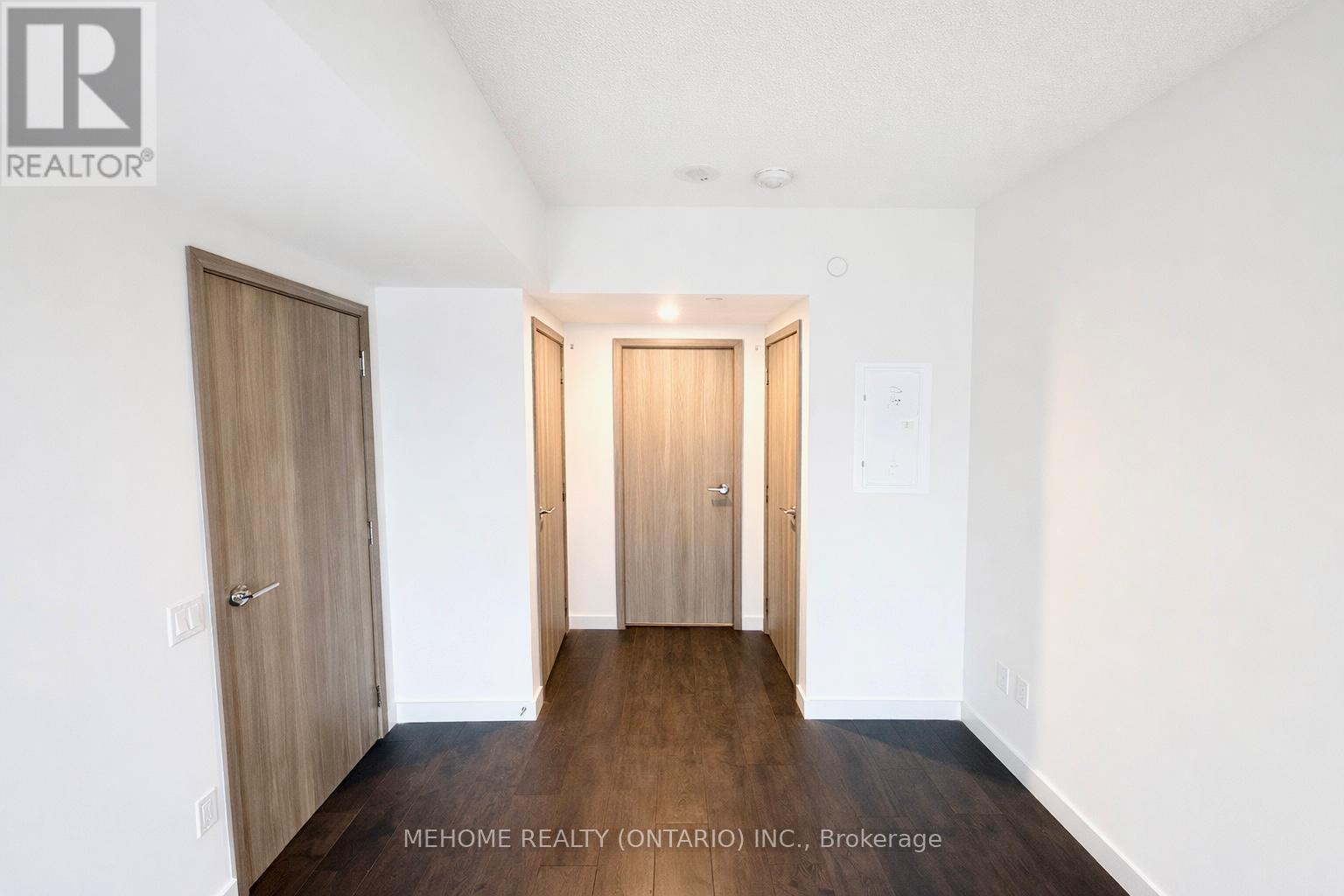 1712 - 3 Concord Cityplace Way, Toronto, ON - Indoor Photo Showing Other Room