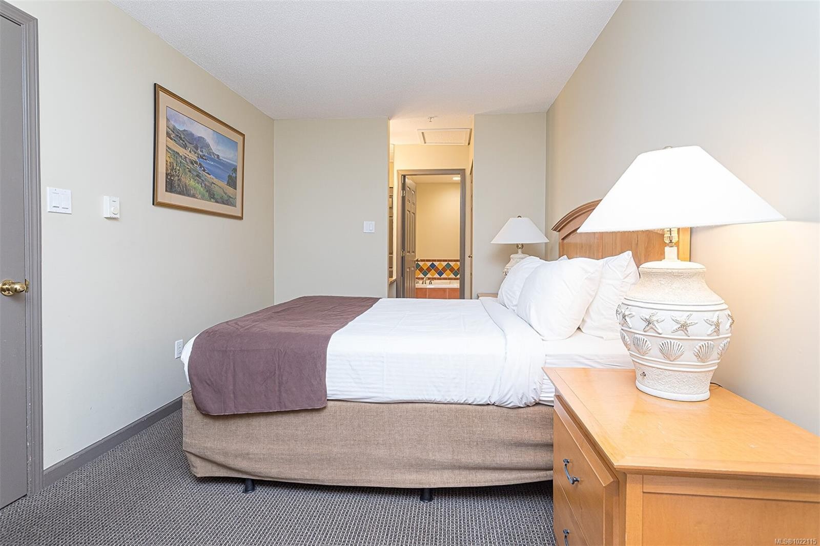 734-1600 Stroulger Rd, Nanoose Bay, BC - Indoor Photo Showing Bedroom