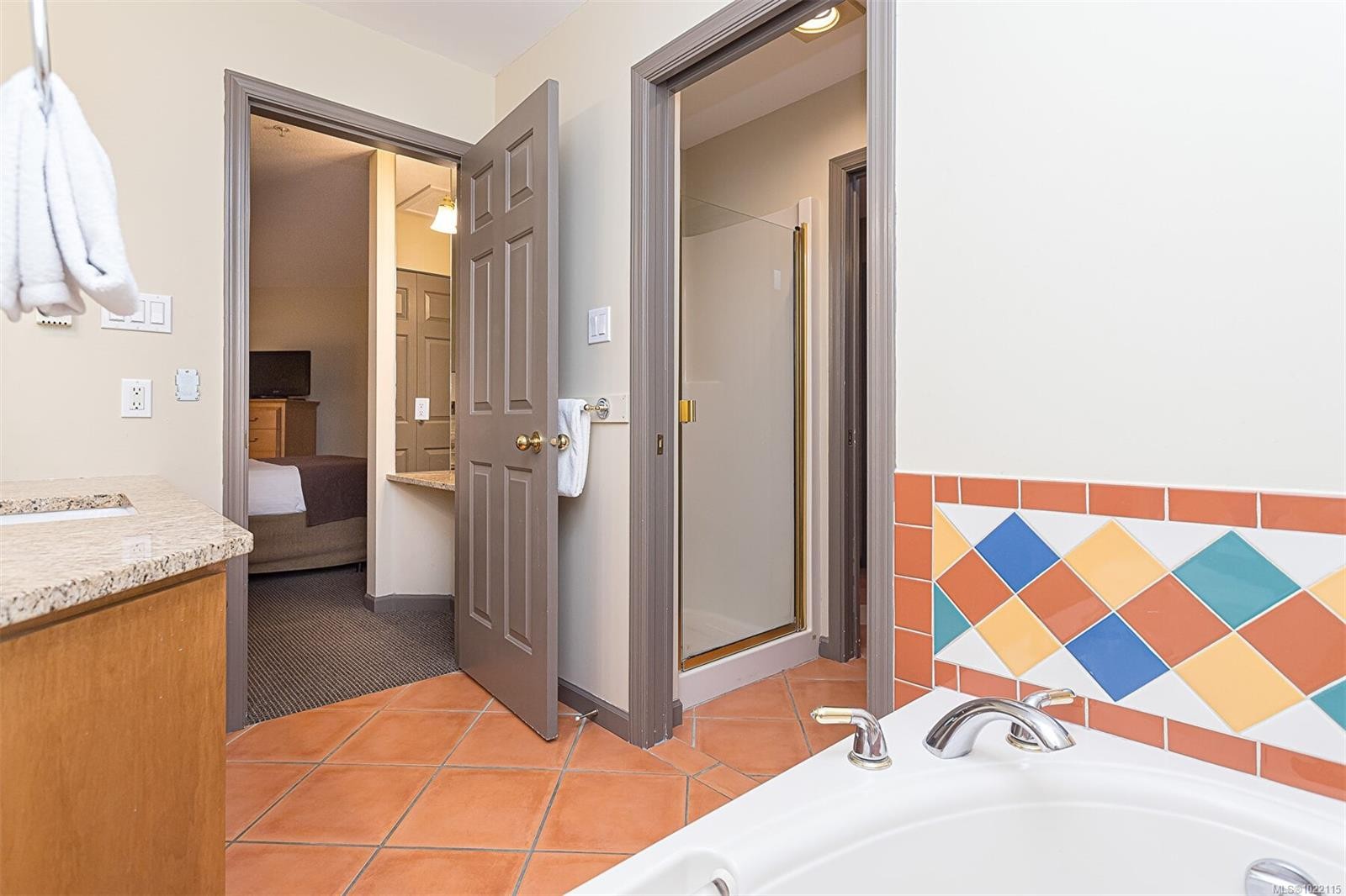 734-1600 Stroulger Rd, Nanoose Bay, BC - Indoor Photo Showing Bathroom