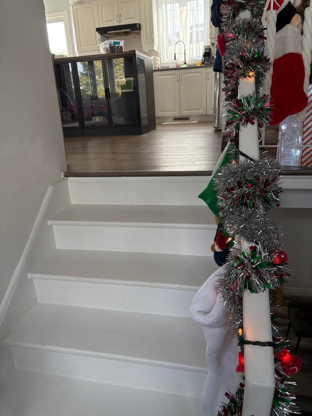 Staircase - 2335 Rue Blain, Varennes, QC - Indoor