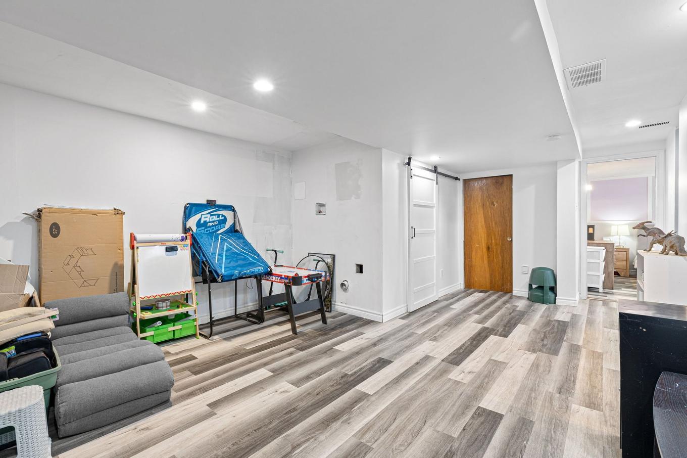 Family room - 2335 Rue Blain, Varennes, QC - Indoor