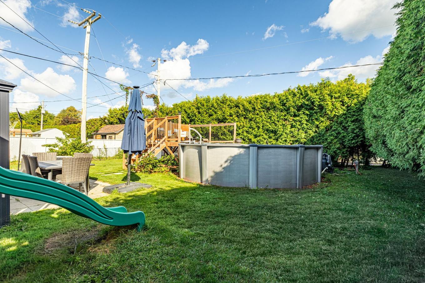 Backyard - 2335 Rue Blain, Varennes, QC - Outdoor