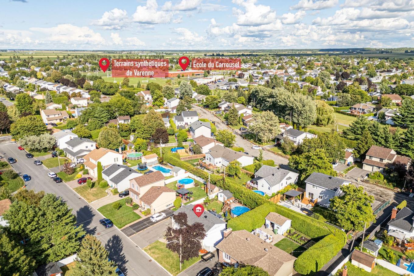 Aerial photo - 2335 Rue Blain, Varennes, QC - Outdoor With View