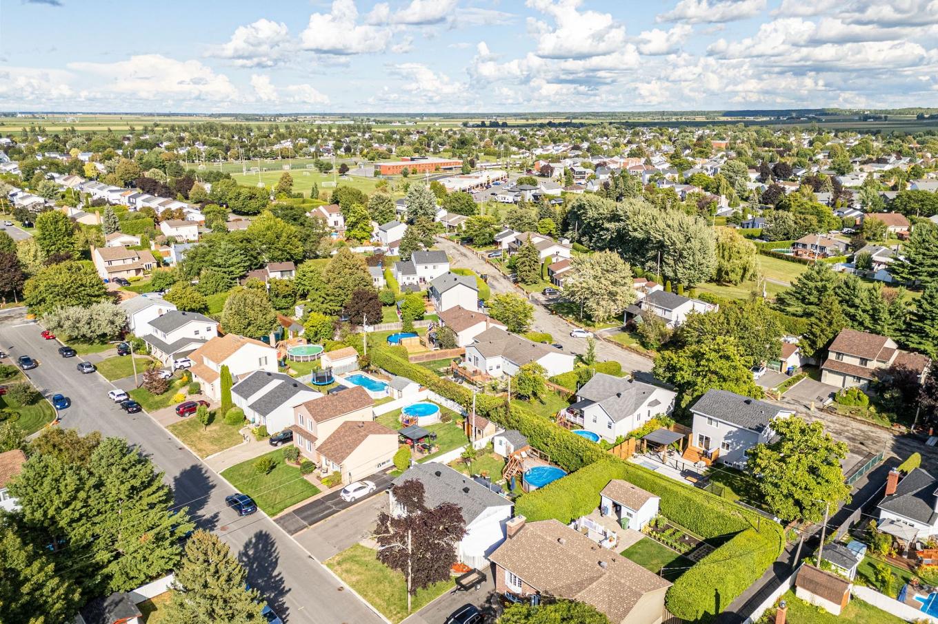 Aerial photo - 2335 Rue Blain, Varennes, QC - Outdoor With View