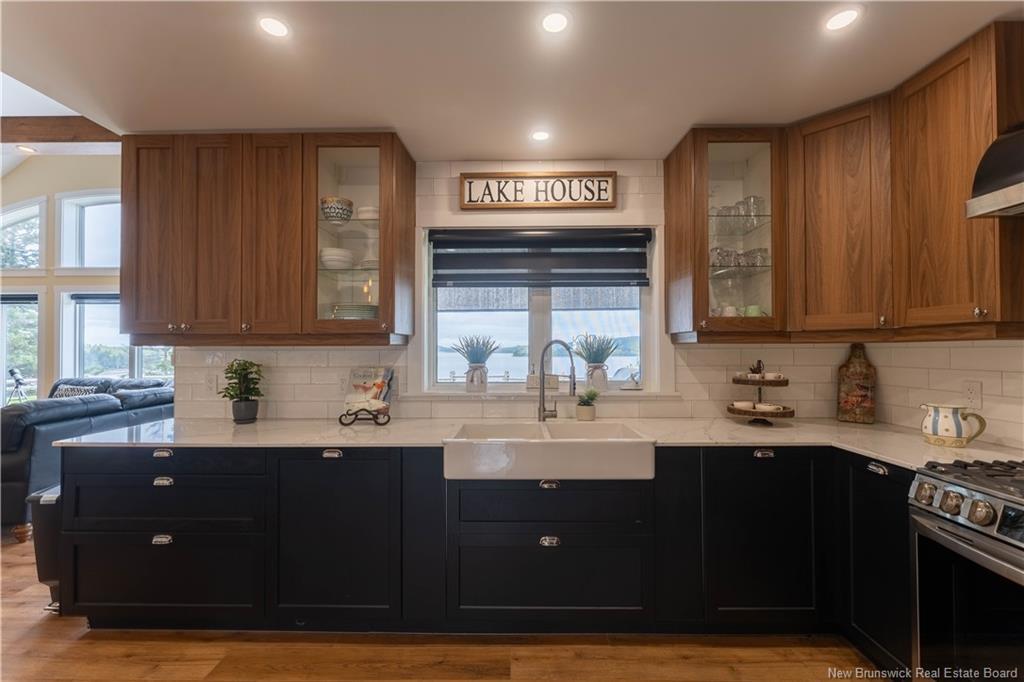 15 Bluff Rd, Utopia, NB