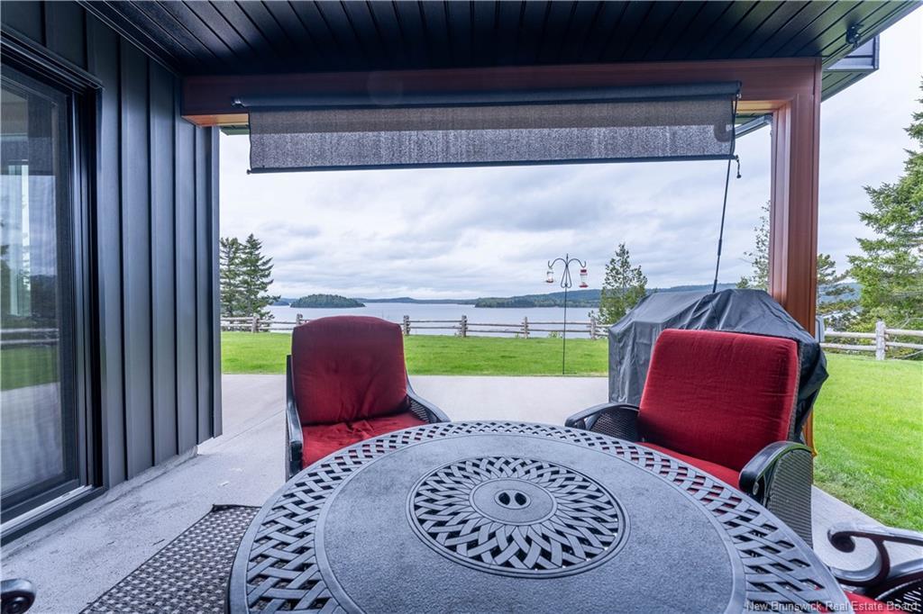 15 Bluff Rd, Utopia, NB