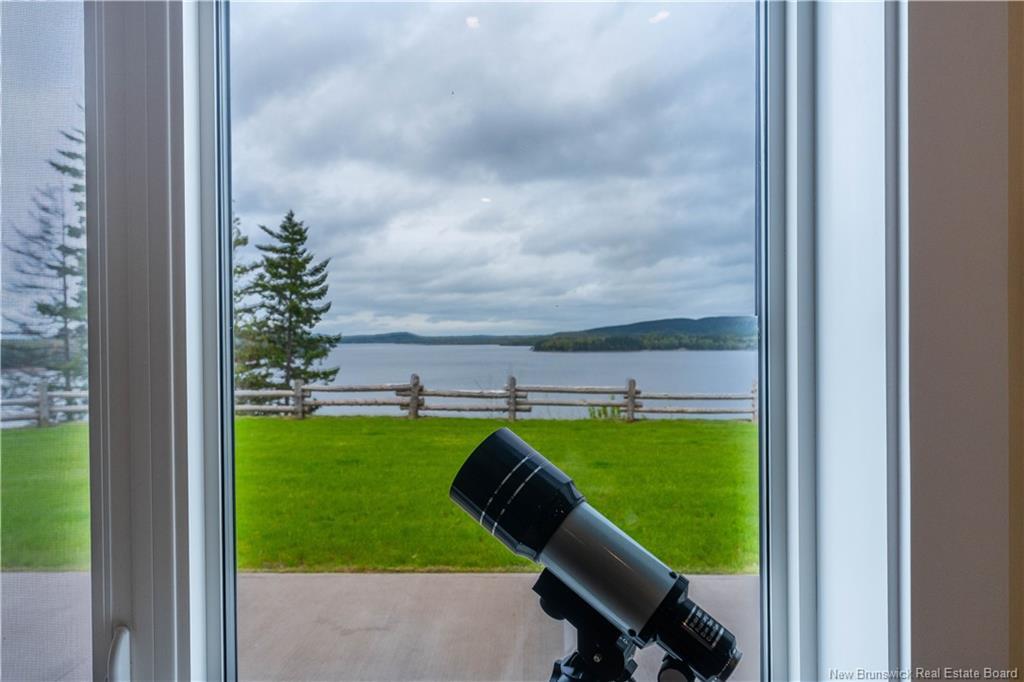 15 Bluff Rd, Utopia, NB