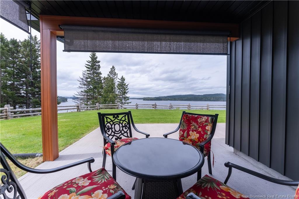 15 Bluff Rd, Utopia, NB