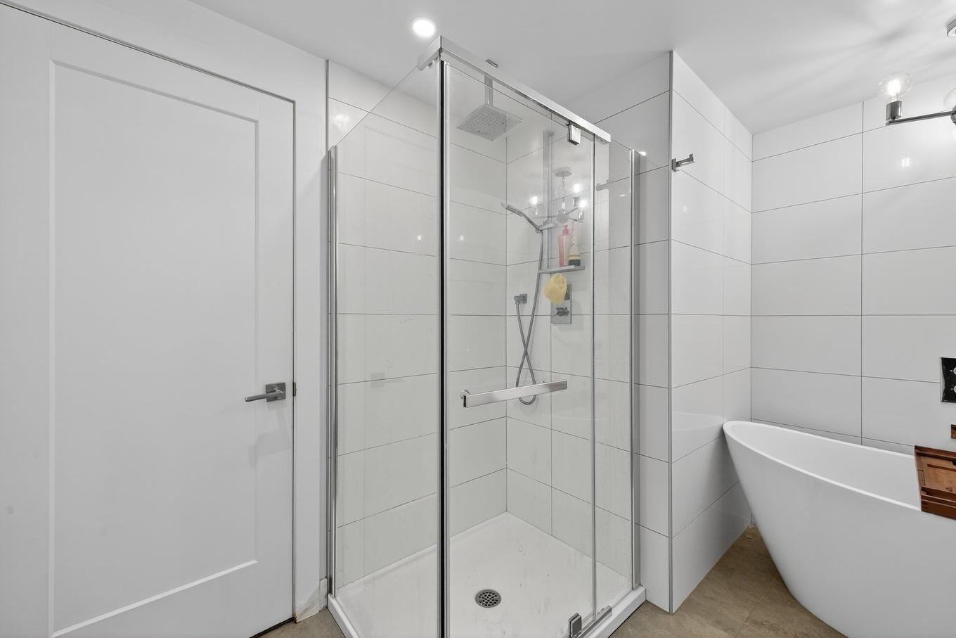 Bathroom - 102-771 Av. Marin, Montréal (Le Sud-Ouest), QC - Indoor Photo Showing Bathroom