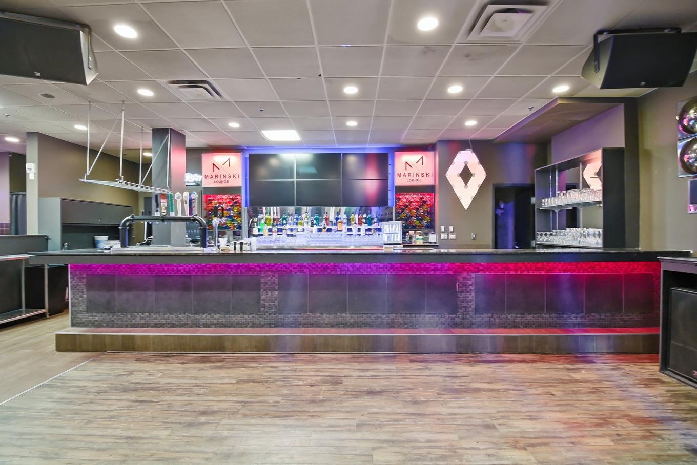 Bar - 815 Rue Jacques-Cartier, Gatineau (Gatineau), QC - Indoor Photo Showing Other Room