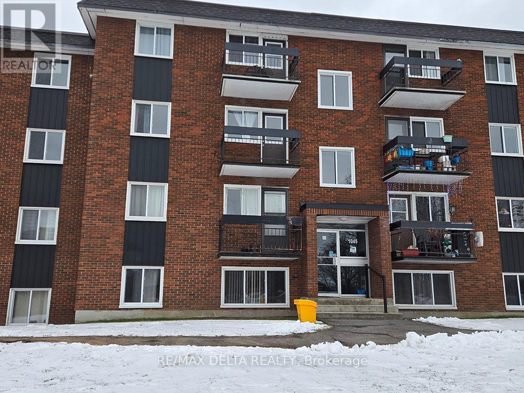 Unit 5 - 1045 Cartier Boulevard, Hawkesbury, ON - Outdoor With Facade