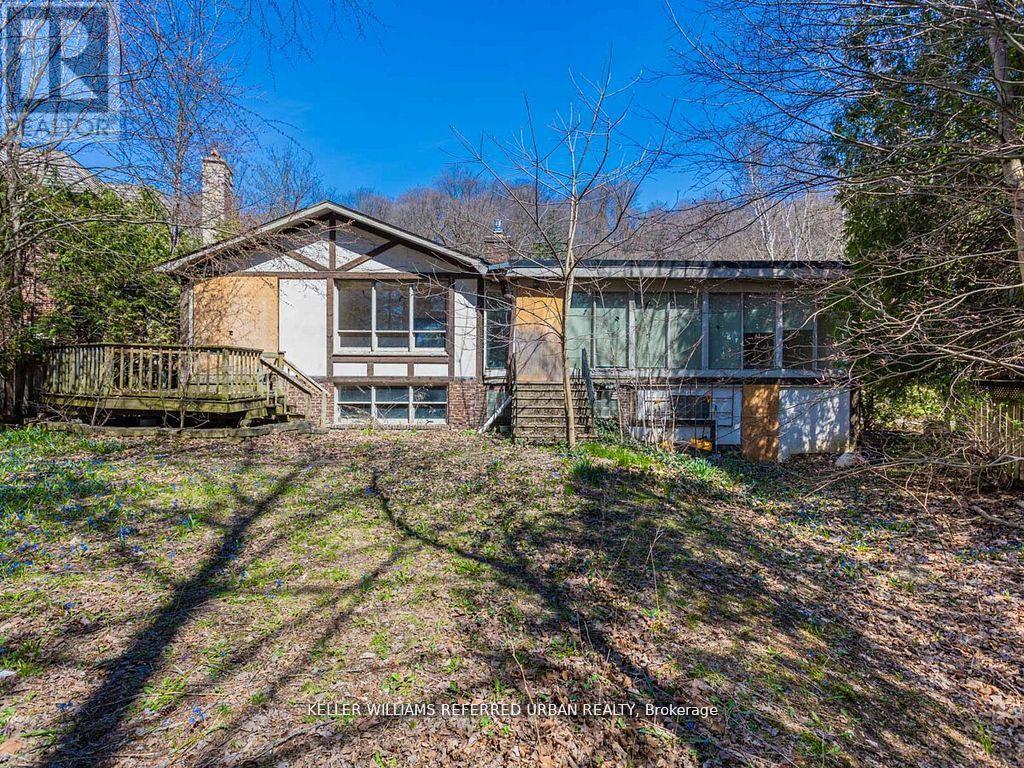 15 York Valley Crescent, Toronto, ON - Outdoor