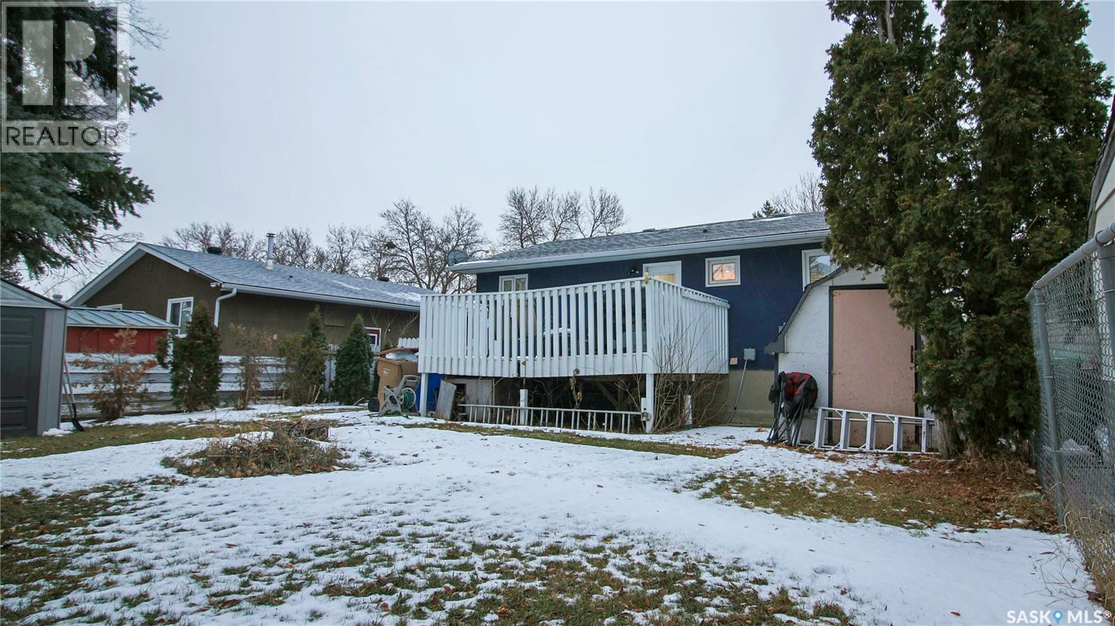 1714 7Th Avenue E, Regina, SK - Outdoor