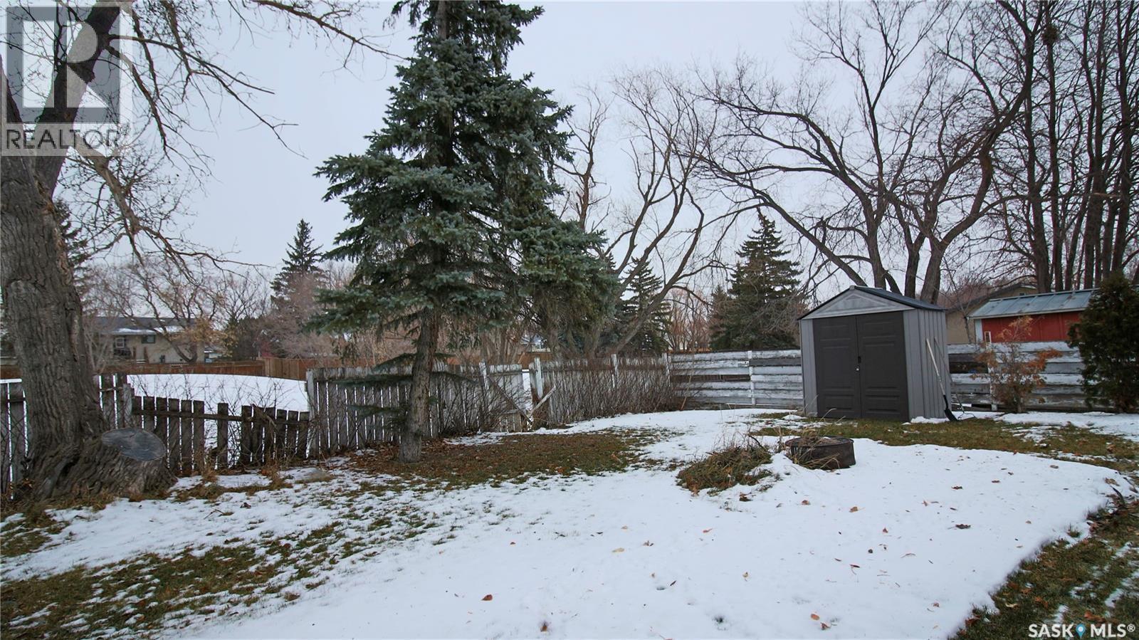 1714 7Th Avenue E, Regina, SK - Outdoor