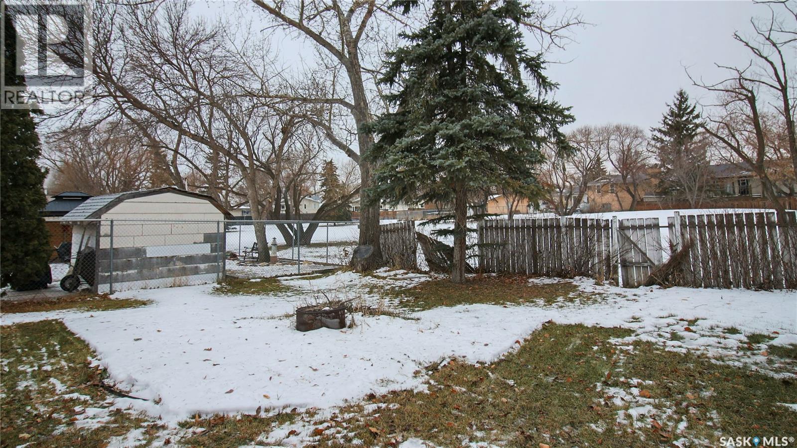 1714 7Th Avenue E, Regina, SK - Outdoor