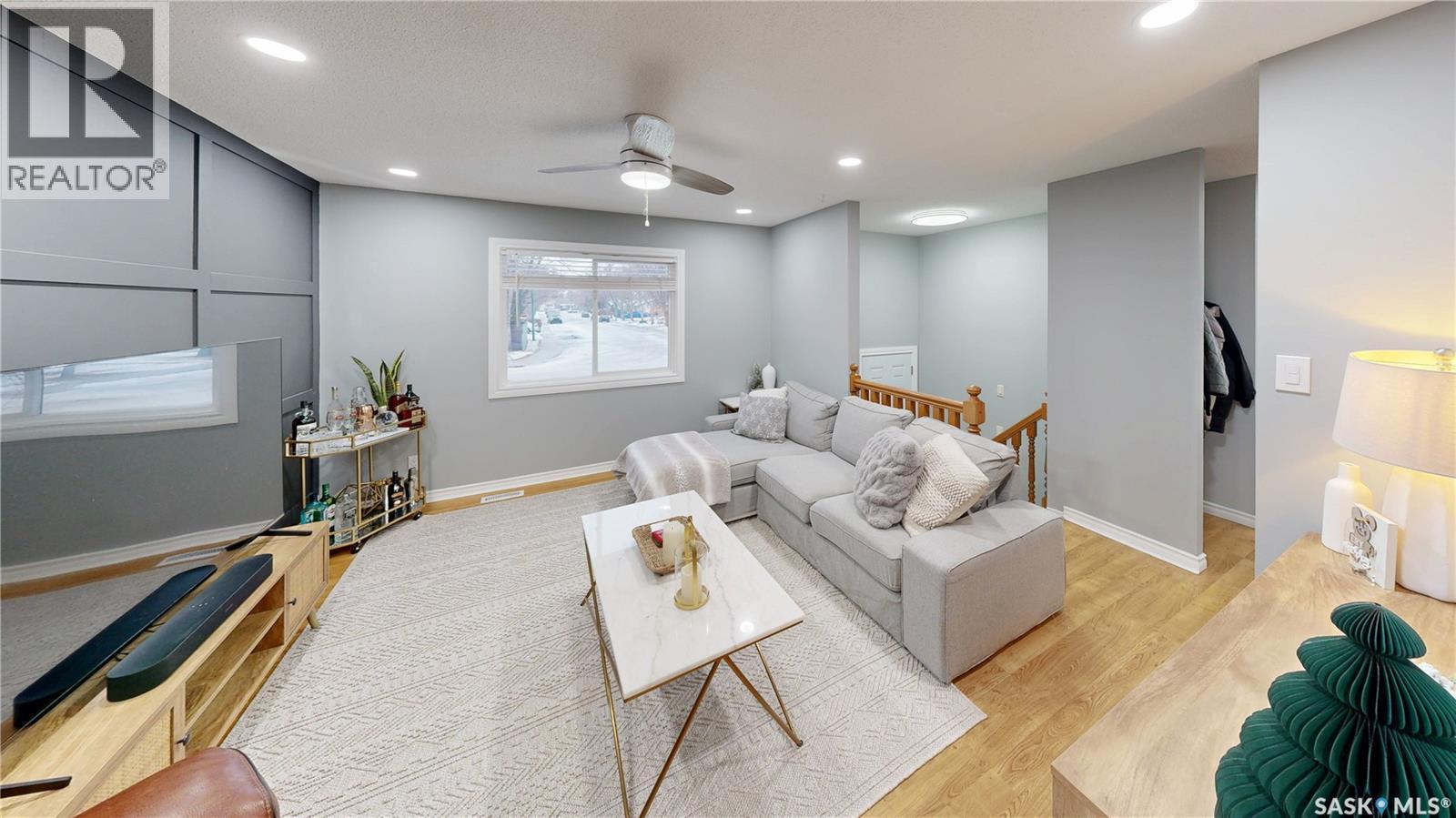 1714 7Th Avenue E, Regina, SK - Indoor