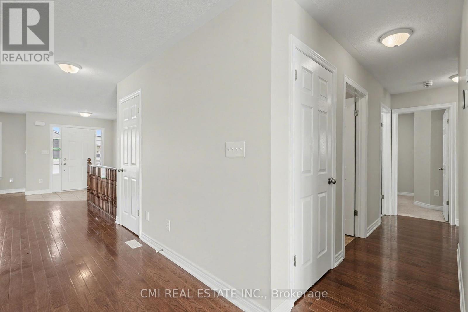 45 Helen Drive, Haldimand, ON - Indoor Photo Showing Other Room