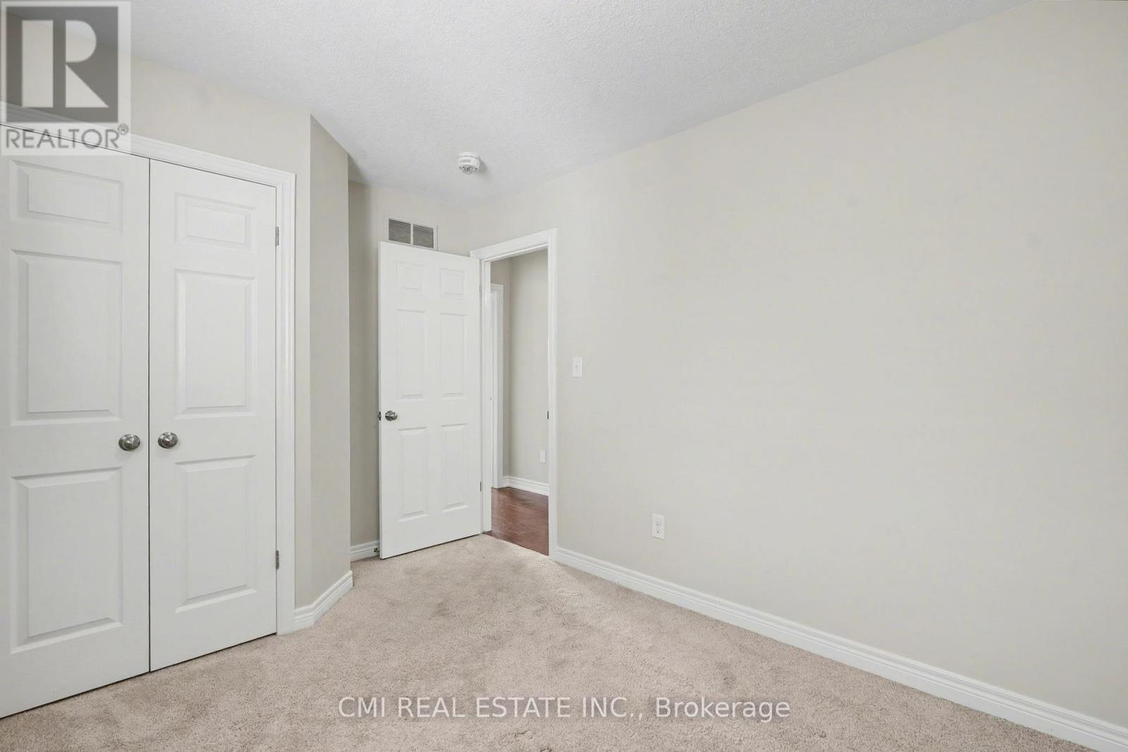 45 Helen Drive, Haldimand, ON - Indoor Photo Showing Other Room