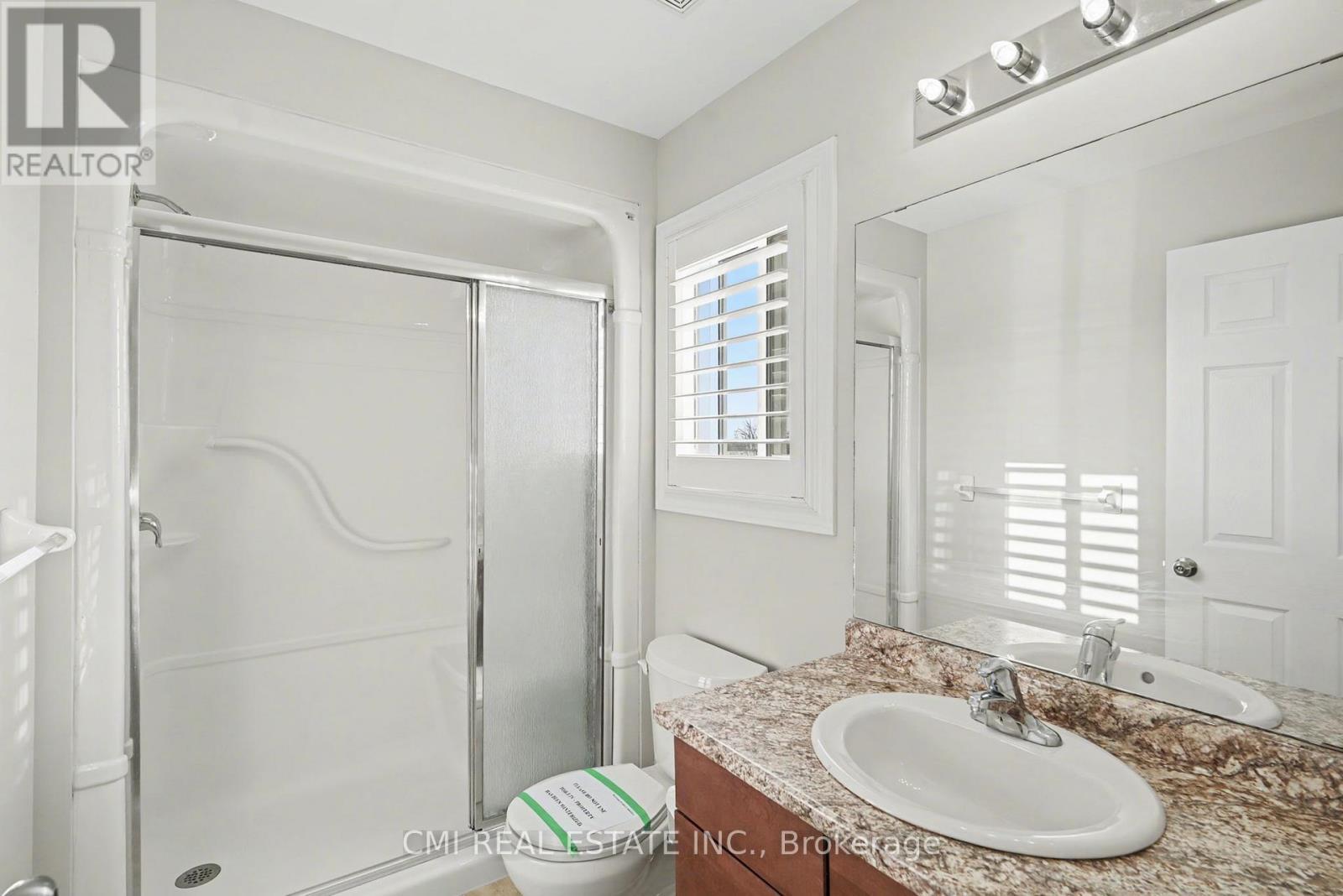 45 Helen Drive, Haldimand, ON - Indoor Photo Showing Bathroom