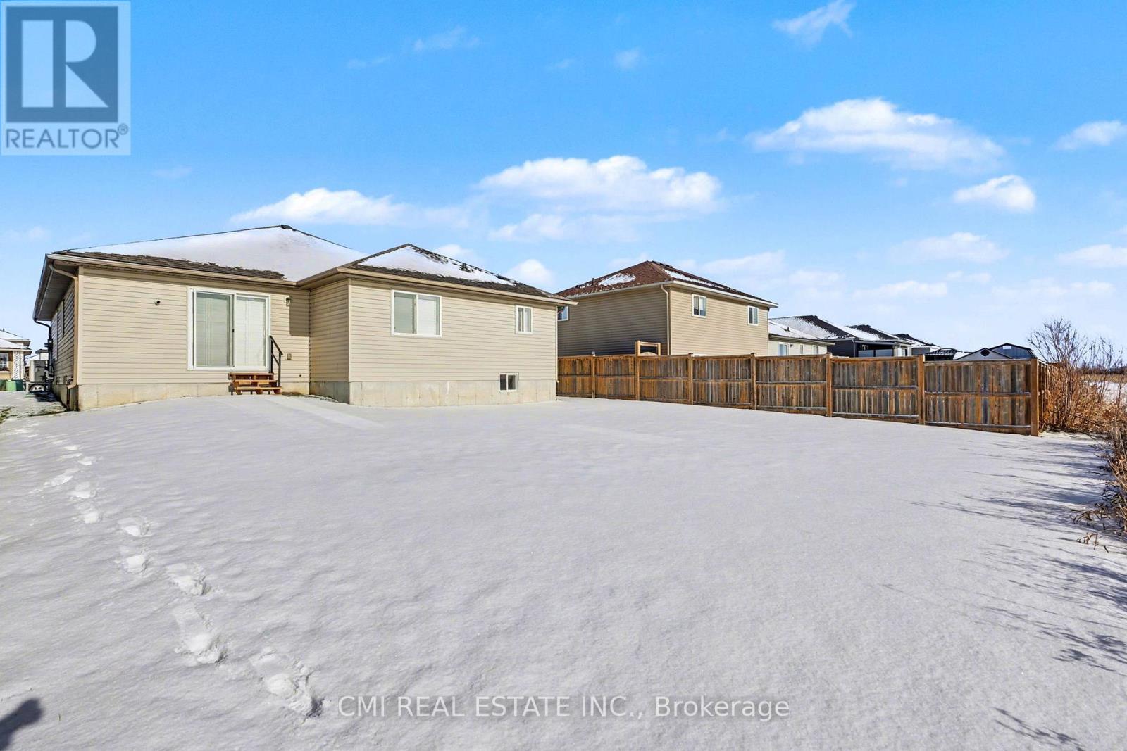 45 Helen Drive, Haldimand, ON - Outdoor