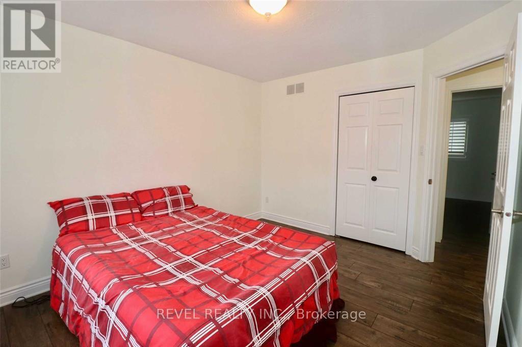 Bedroom 2 - 412 Olde Village Lane, Shelburne, ON - Indoor Photo Showing Bedroom