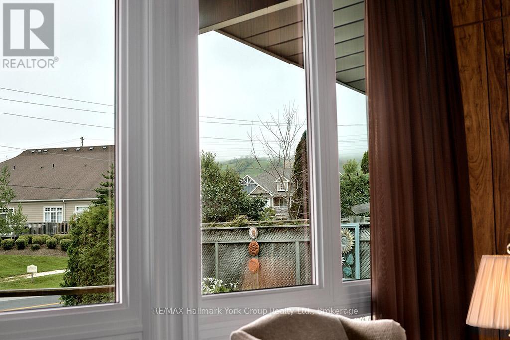 104 Ridgeview Drive, Blue Mountains, ON - Indoor Photo Showing Other Room