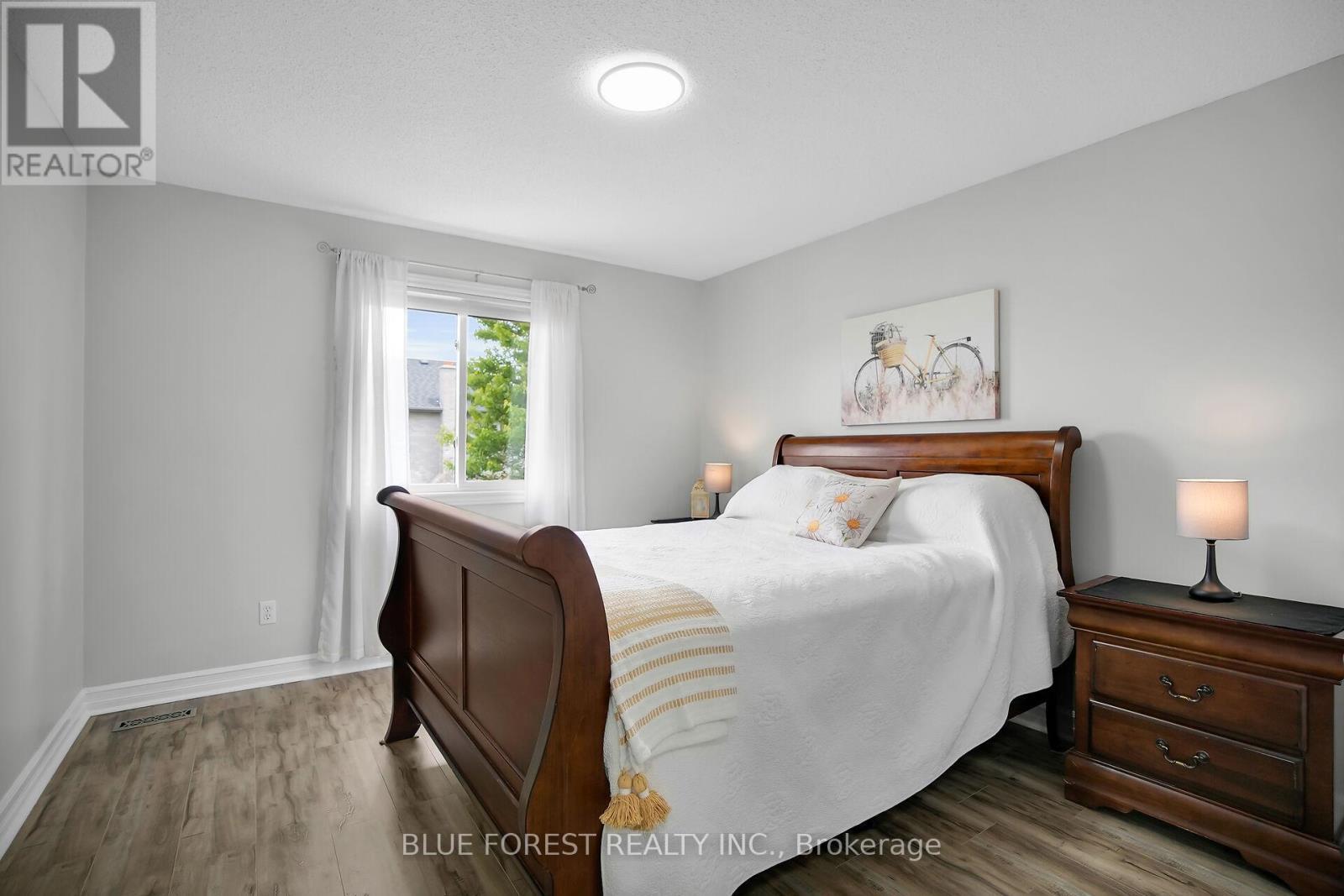 2949 Meadowgate Boulevard, London South (South U), ON - Indoor Photo Showing Bedroom